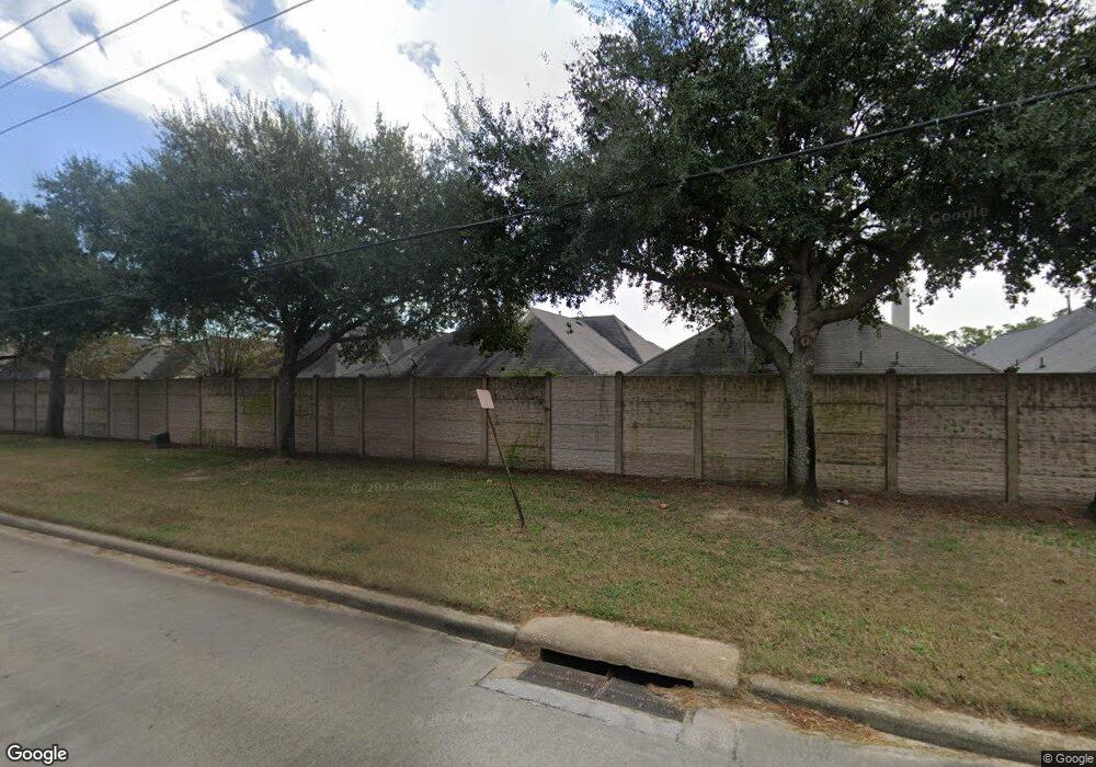 15822 Collinsville Dr, Tomball, TX 77377 - photo 1