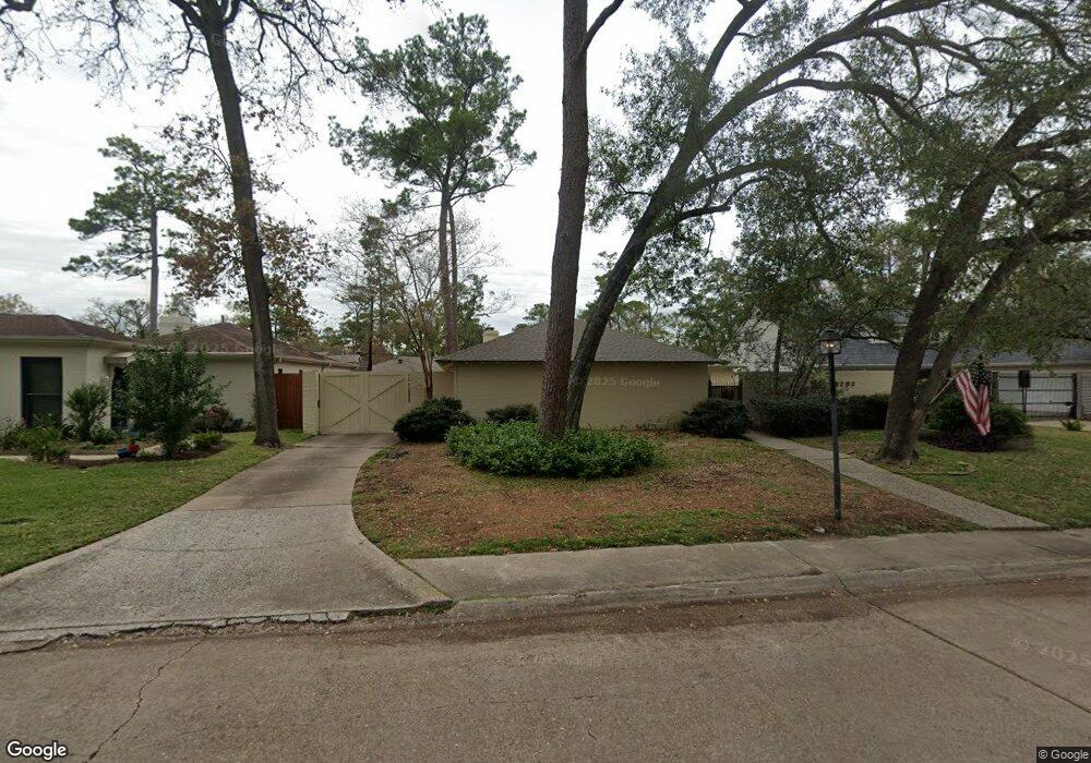 10202 Sugar Hill Dr, Houston, TX 77042 - photo 1