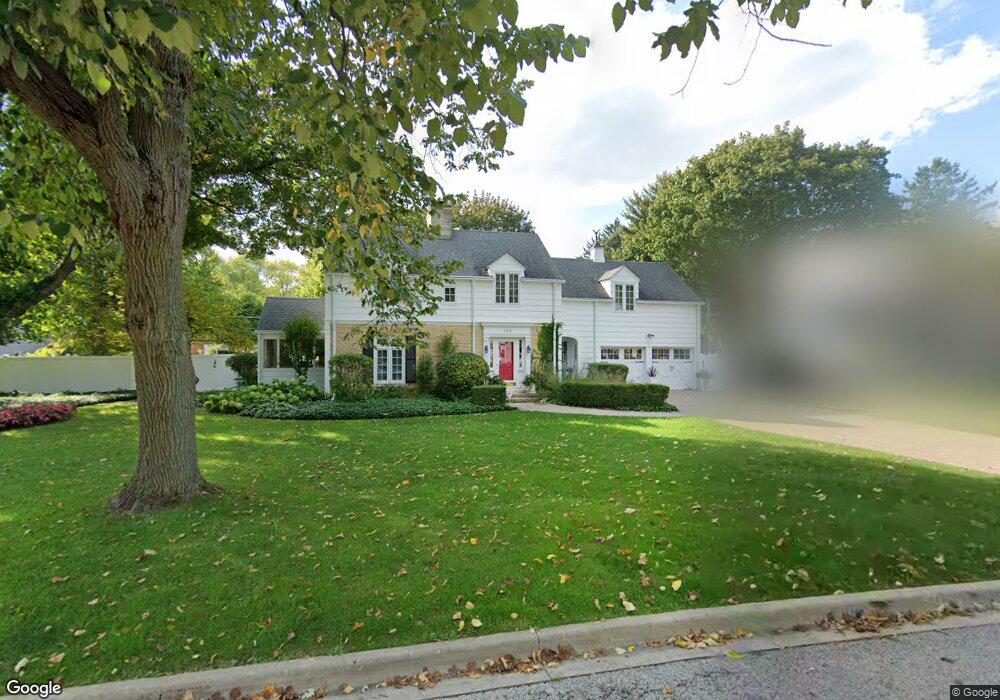 123 S Evanslawn Ave, Aurora, IL 60506 - photo 1