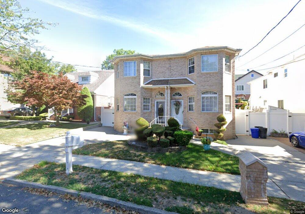 39 Dale Ave, Staten Island, NY 10306 - photo 1