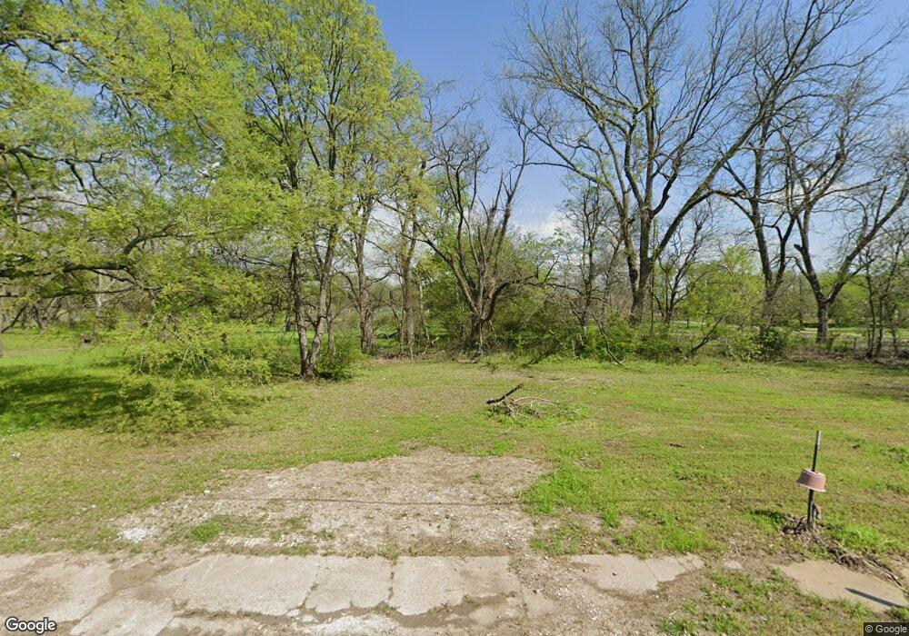 118 S 5th St, Bonham, TX 75418 - photo 1