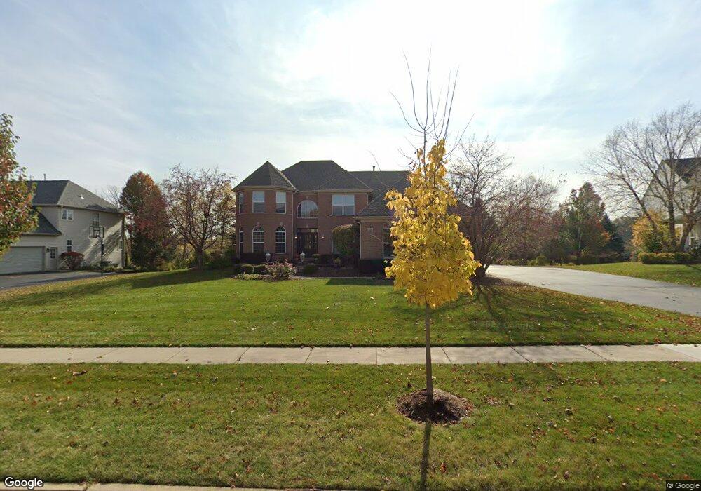 720 Saratoga Cir unit 2, Algonquin, IL 60102 - photo 1