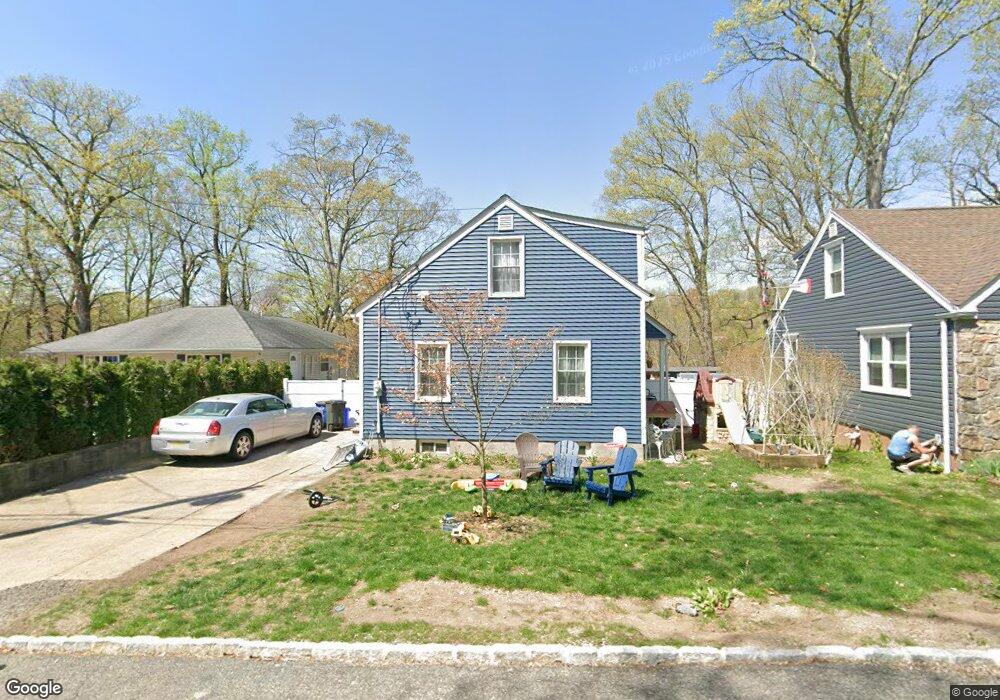 39 Edgewood Rd, Ringwood, NJ 07456 - photo 1