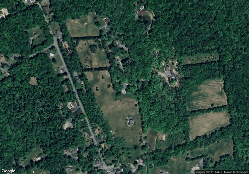 1175 Oak Ridge Ln, Danielsville, PA 18038 - photo 1