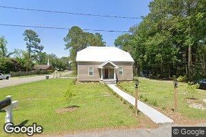 305 E Adams St, Boston, GA 31626