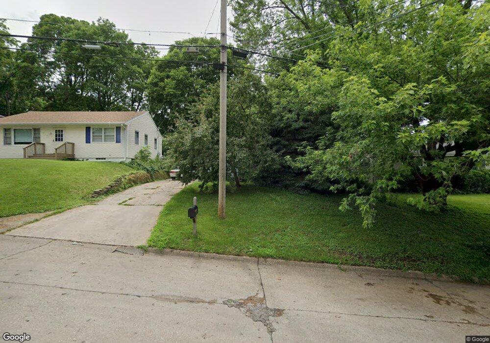 212 26th St NW, Cedar Rapids, IA 52405 - photo 1