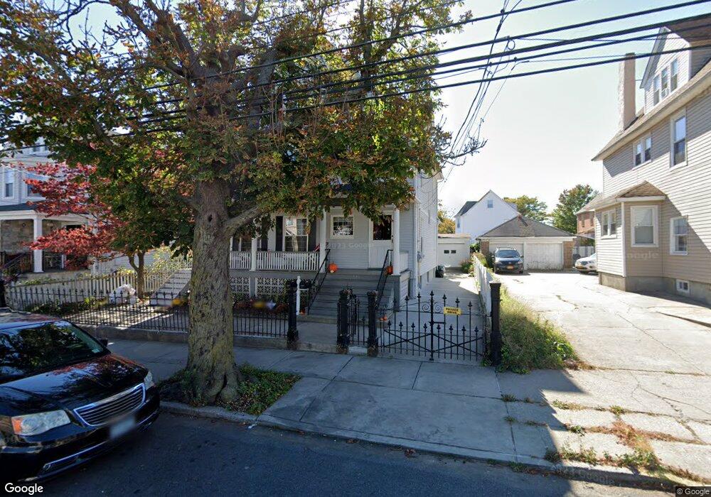 124 Seaview Ave unit 2nd, Staten Island, NY 10304 - photo 1