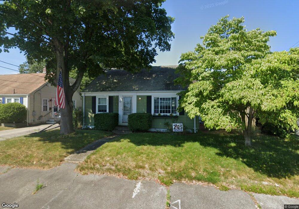 82 Revere St, Pawtucket, RI 02861 - photo 1