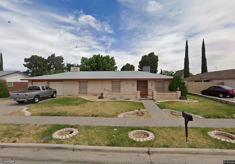 10709 La Subida Dr, El Paso, TX 79935 - photo 1