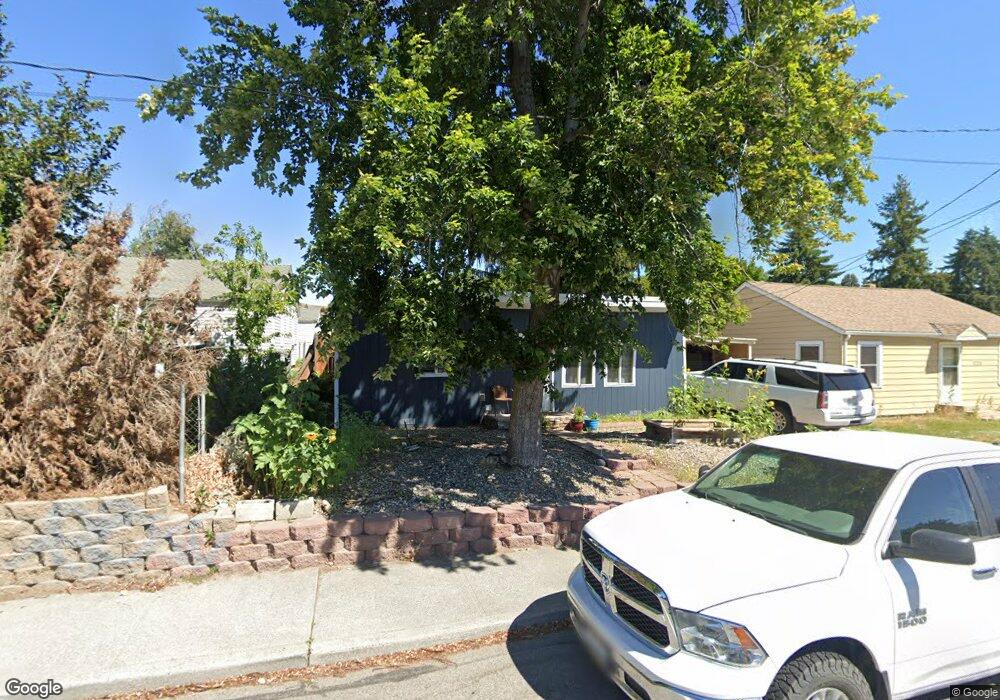 1227 N Baker Ave, East Wenatchee, WA 98802 - photo 1