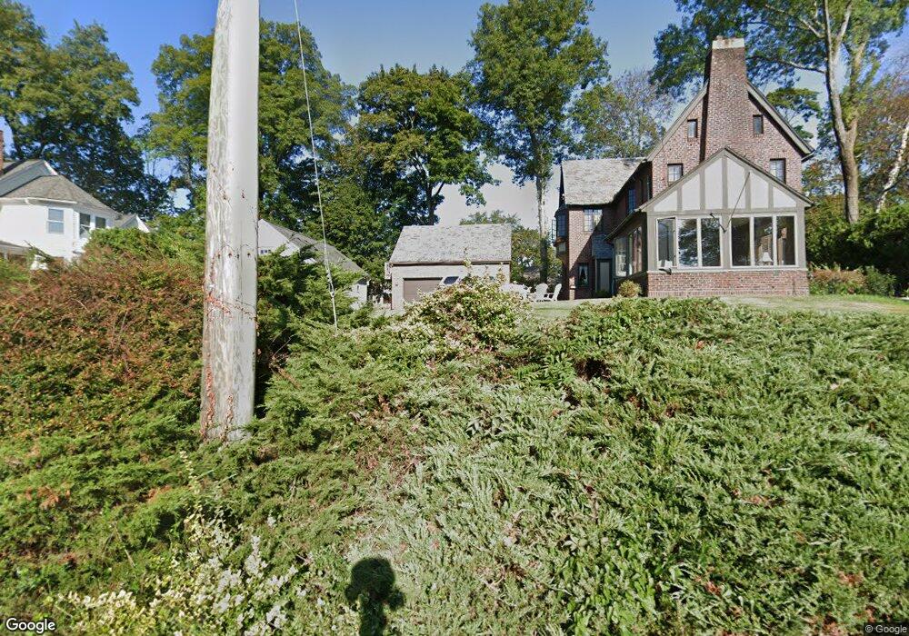 46 Oak St, New Canaan, CT 06840 - photo 1