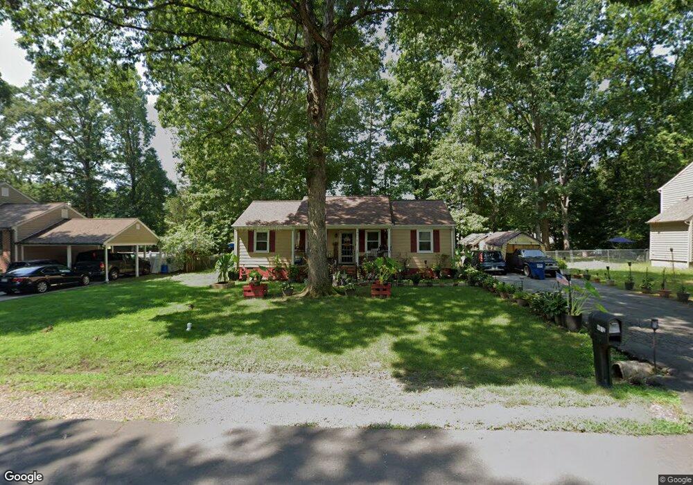 4016 Robert e Lee Dr, Hopewell, VA 23860 - photo 1