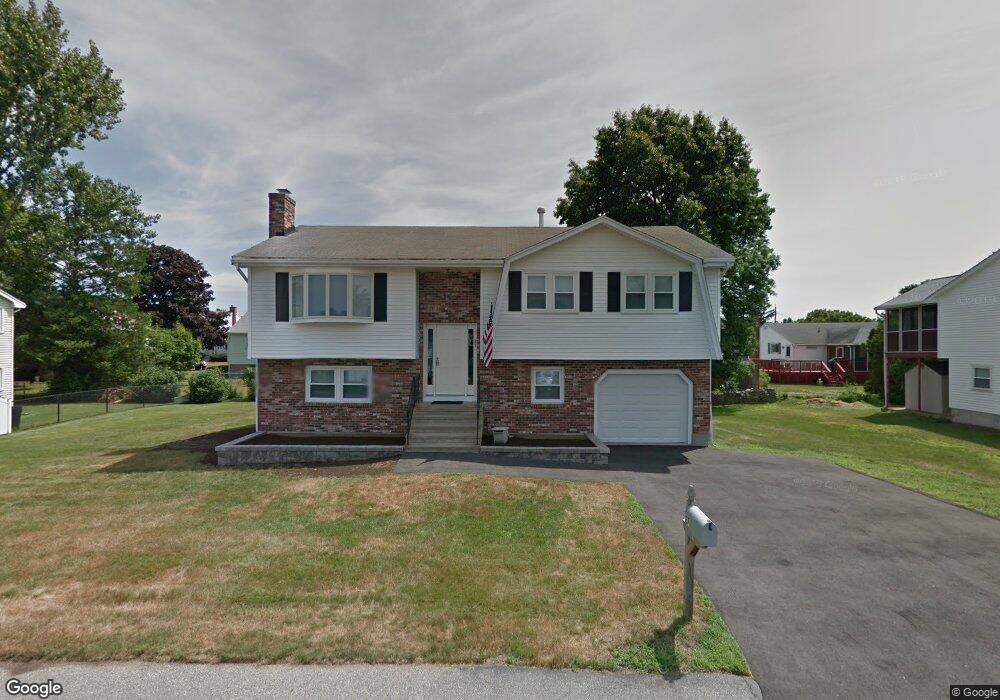 27 Brae Cir, Woburn, MA 01801 - photo 1