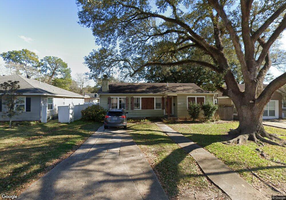 361 Hilltop Cir, New Iberia, LA 70563 - photo 1