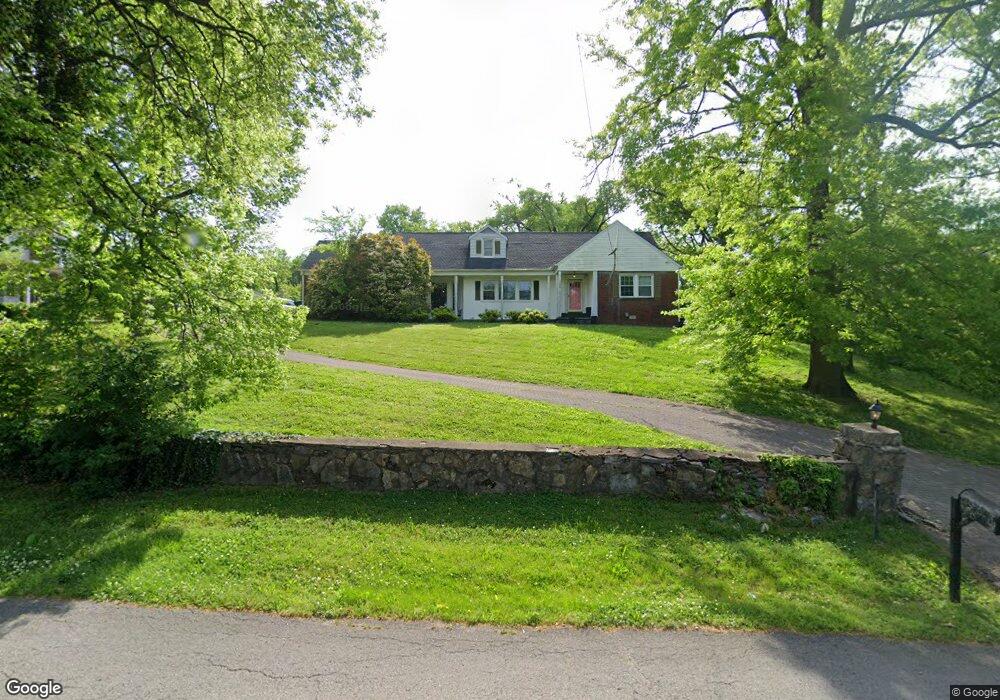 602 Terrace Dr, Columbia, TN 38401 - photo 1