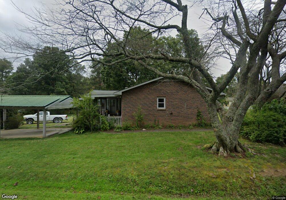 517 Hyder Allen Ln, Hendersonville, NC 28792 - photo 1