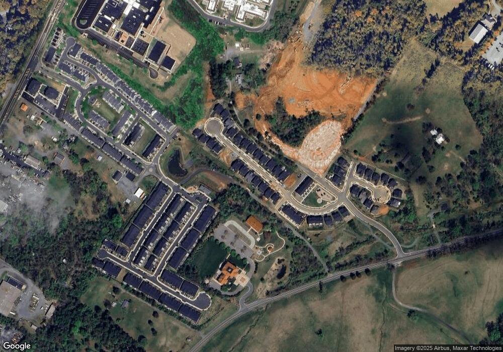 5095 Mary Jackson Ct, Lake Monticello, VA 22902 - photo 1