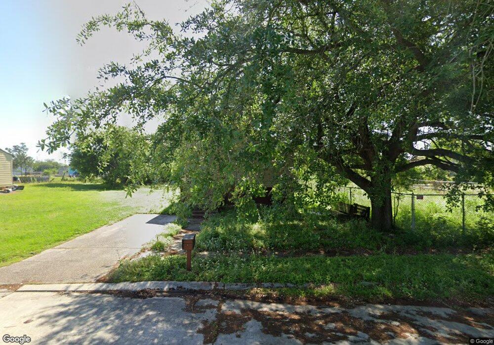 2927 Clouet St, New Orleans, LA 70126 - photo 1