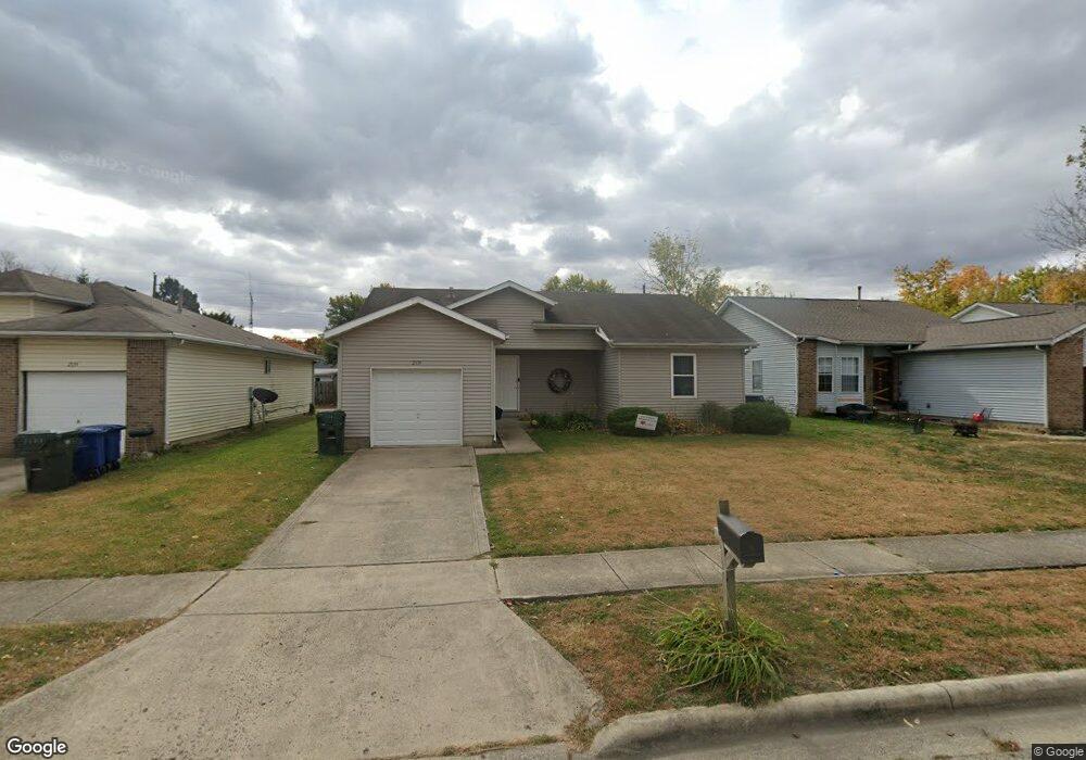 2139 Golden Leaf Ln, Columbus, OH 43223 - photo 1