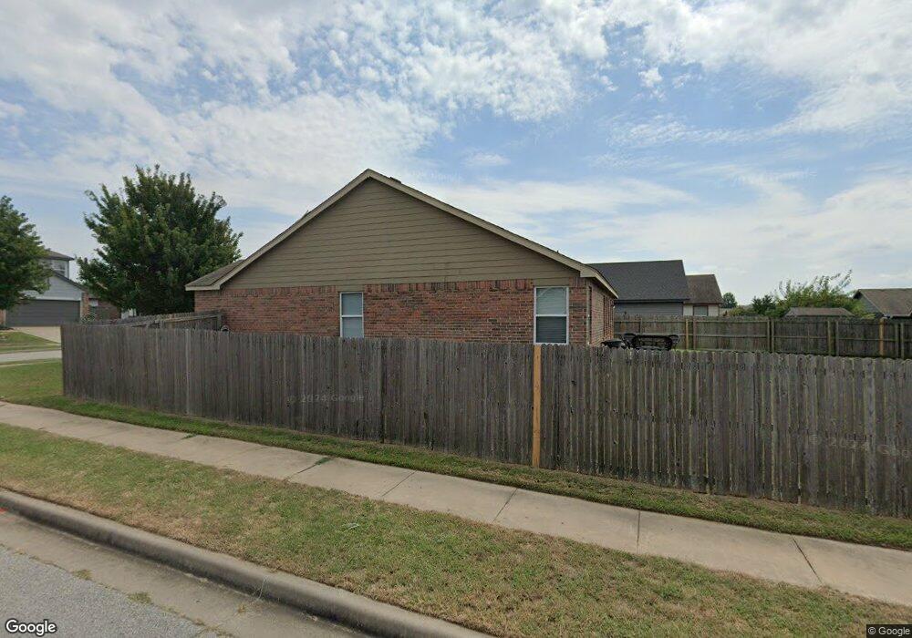 2804 N 22nd St, Broken Arrow, OK 74012 - photo 1