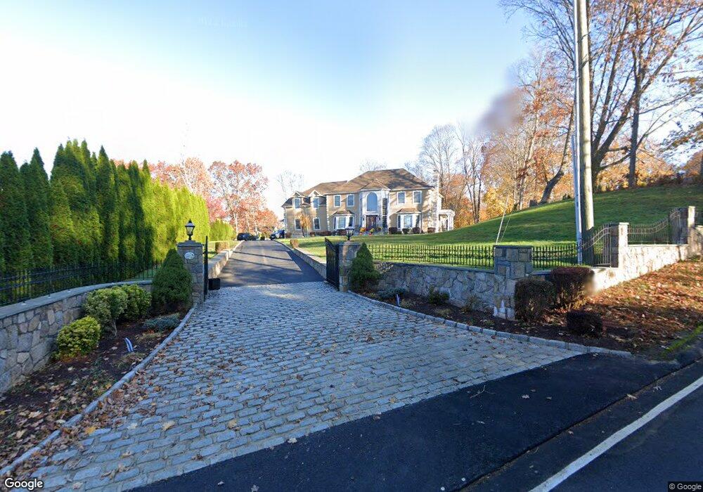 36 Junction Rd, Brookfield, CT 06804 - photo 1