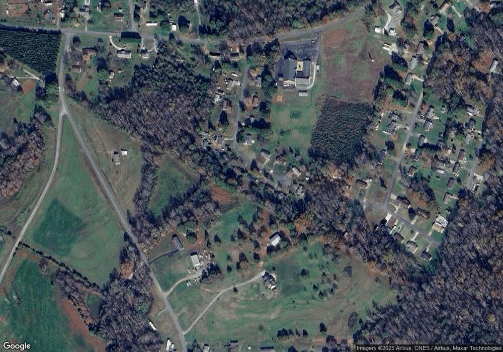 2114 Fernwood Dr, Shelby, NC 28152 - photo 1