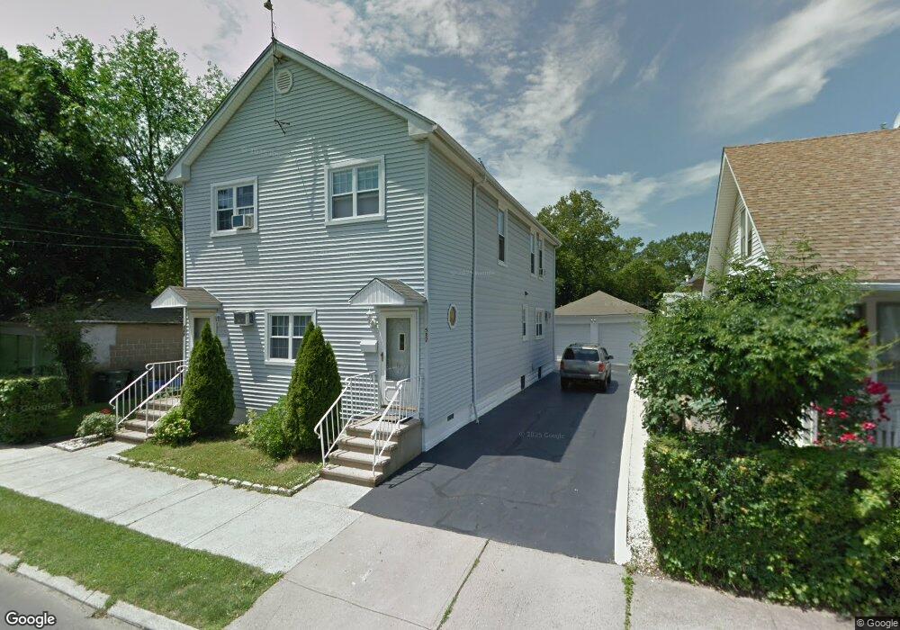 527 Wayne St, Bridgeport, CT 06606 - photo 1