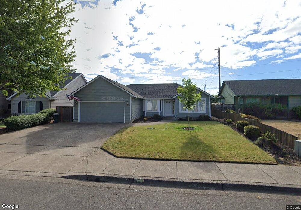 1840 Ridgley Blvd, Eugene, OR 97401 - photo 1