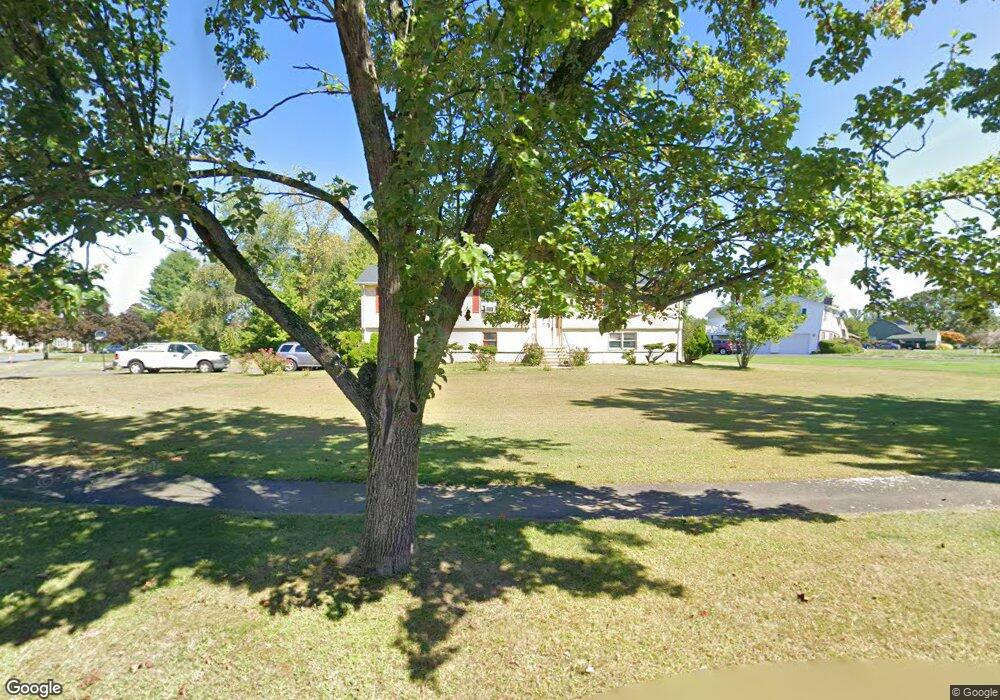 174 Jeffrey Ln, West Springfield, MA 01089 - photo 1