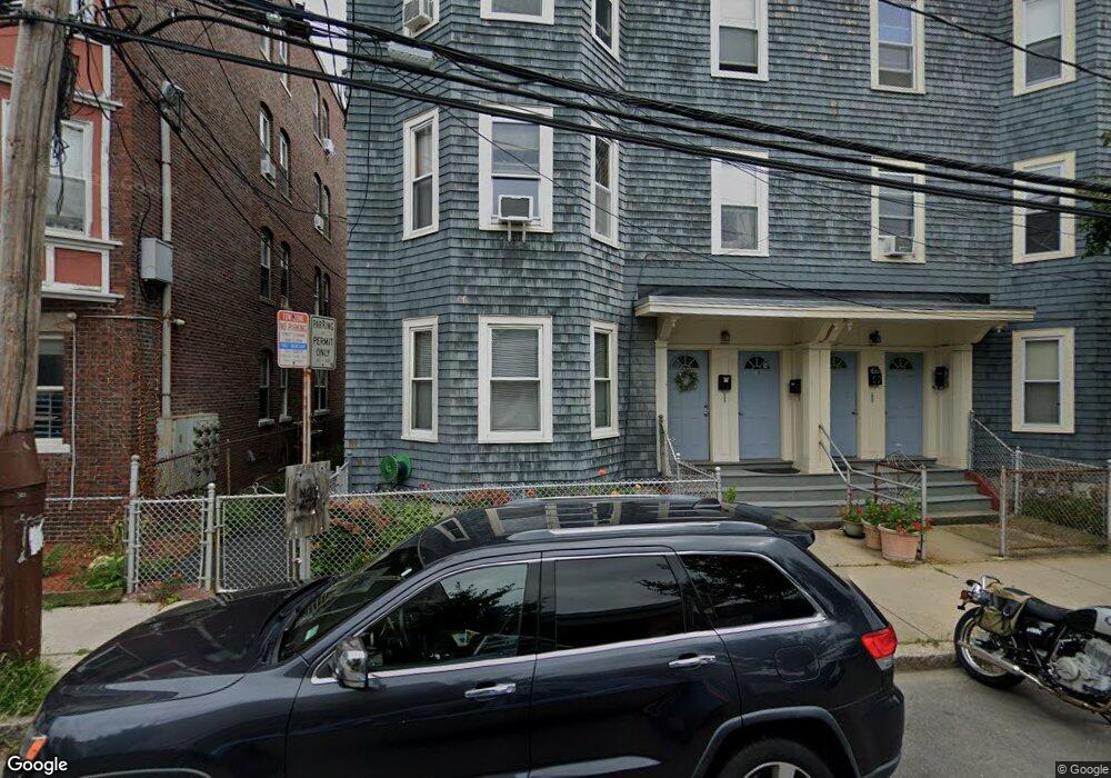 120 Berkshire St unit 3, Cambridge, MA 02141 - photo 1