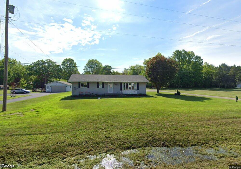 12124 N Elms Rd, Clio, MI 48420 - photo 1