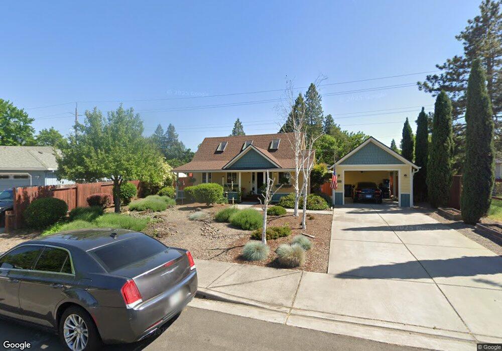 2312 Parkhill Place, Medford, OR 97504 - photo 1