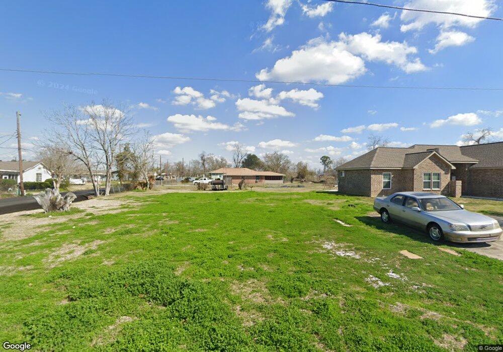 824 N Cherry St, Lake Charles, LA 70601 - photo 1