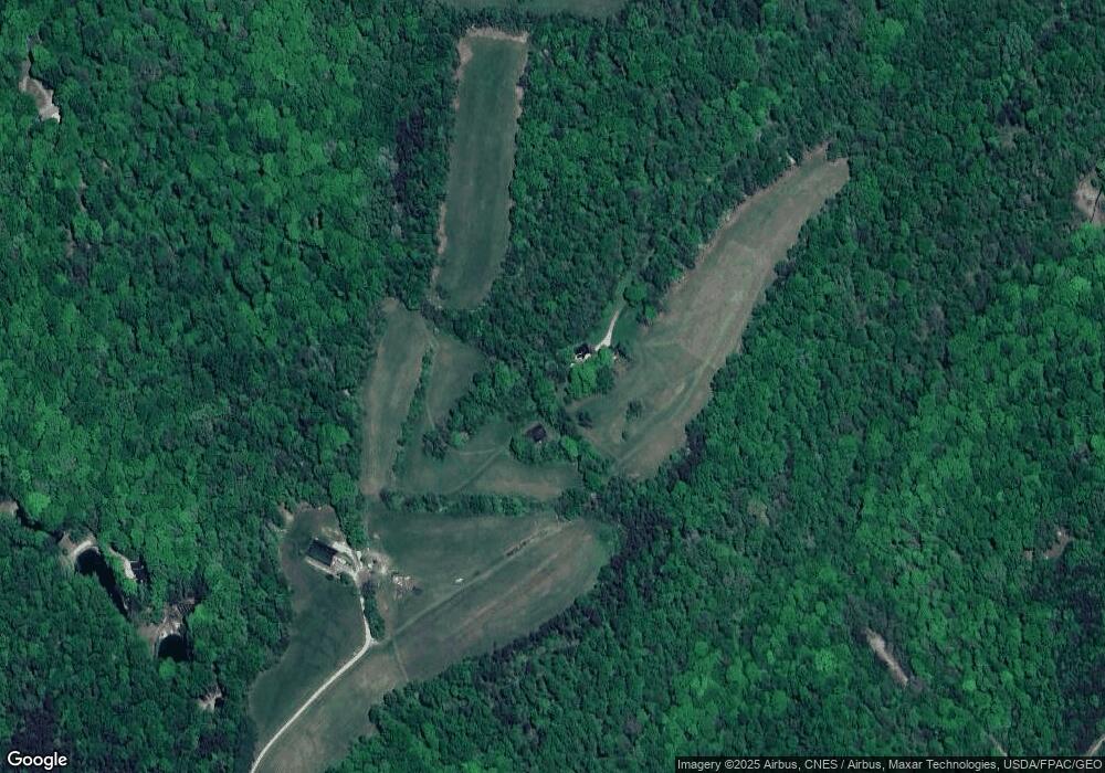 5077 Swartz Mill Ct, Sugar Grove, OH 43155 - photo 1