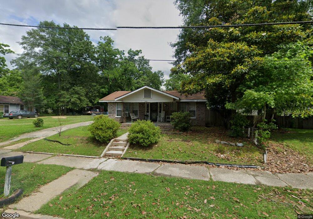 633 S Magnolia St, Laurel, MS 39440 - photo 1