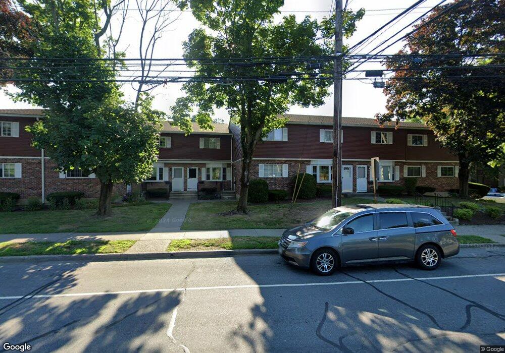 11 Leslie Rd unit F, Bridgeport, CT 06606 - photo 1