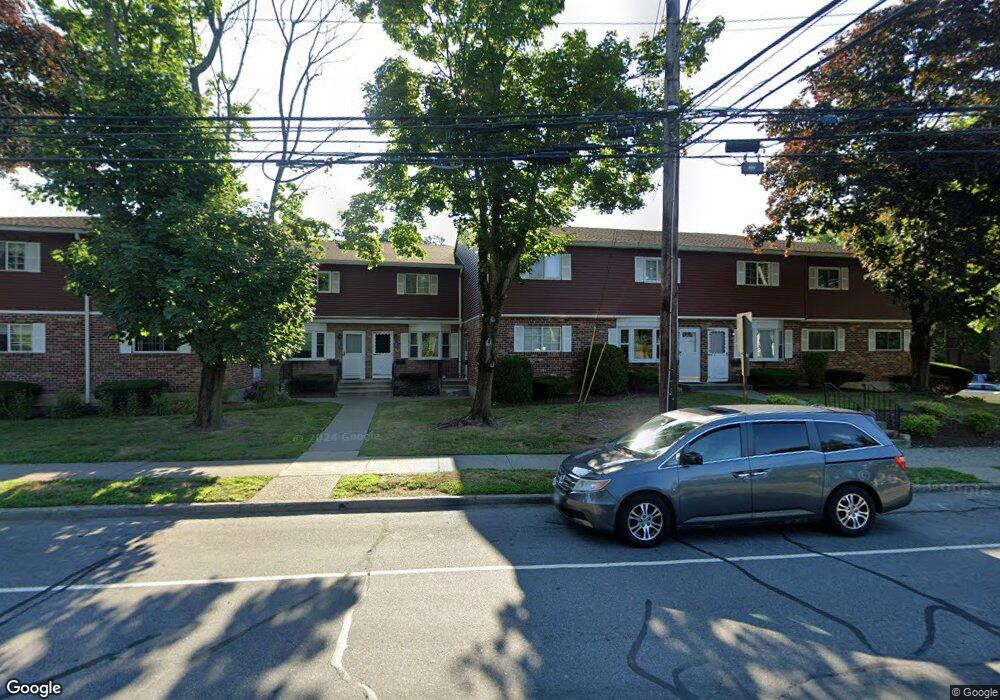 11 Leslie Rd unit H, Bridgeport, CT 06606 - photo 1