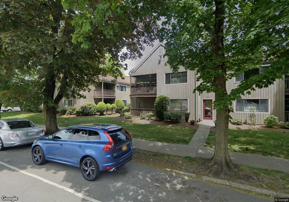 60 Leslie Rd unit F, Bridgeport, CT 06606 - photo 1