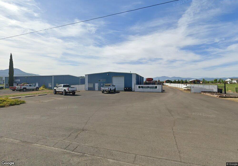 1350 Justice Rd, Central Point, OR 97502 - photo 1