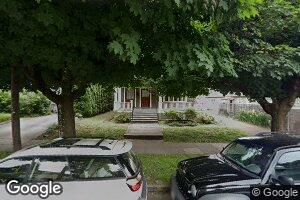 3020 NE Couch St, Portland, OR 97232