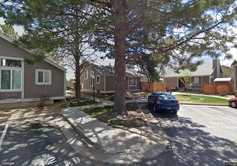 3852 S Genoa Ct unit C, Aurora, CO 80013 - photo 1