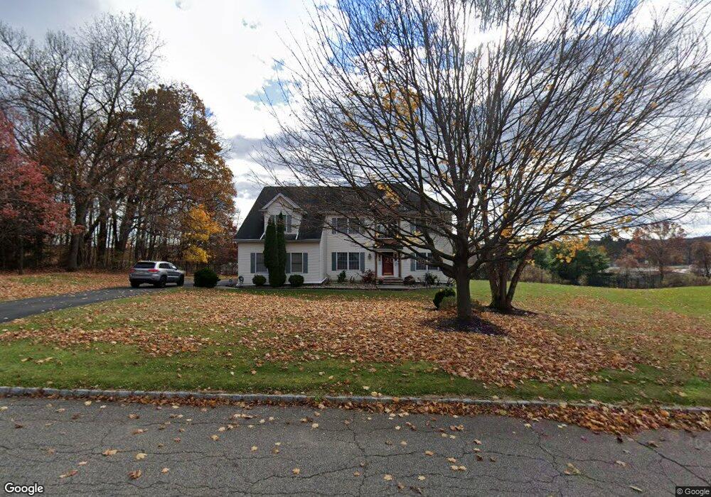 8 Noa Ct, Hackettstown, NJ 07840 - photo 1