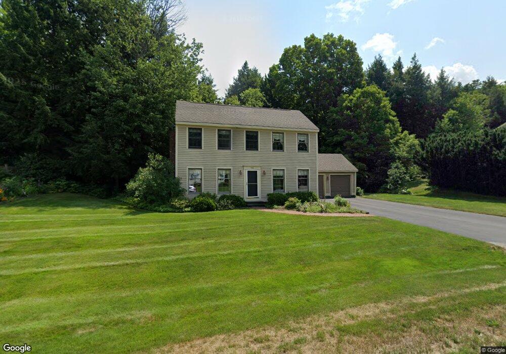 262 Colonial Dr, White River Junction, VT 05001 - photo 1