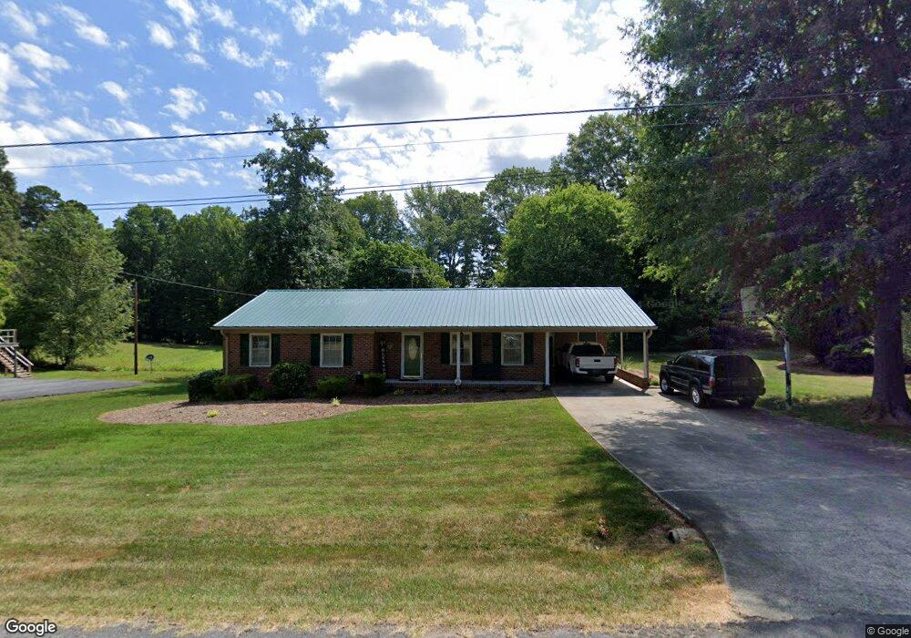 2112 Lamar Dr, Asheboro, NC 27203 - photo 1