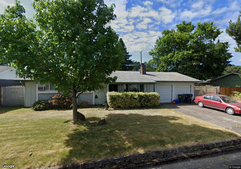 1567 W Quinalt St, Springfield, OR 97477 - photo 1