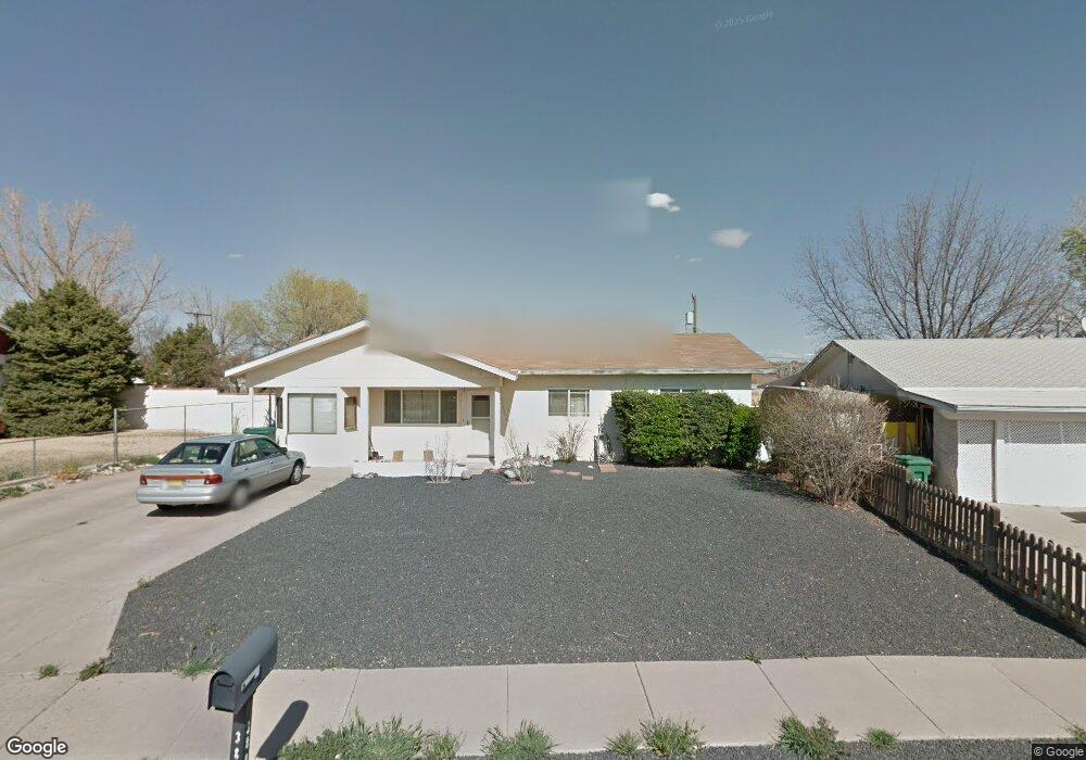 3804 Sierra Vista Dr, Farmington, NM 87402 - photo 1