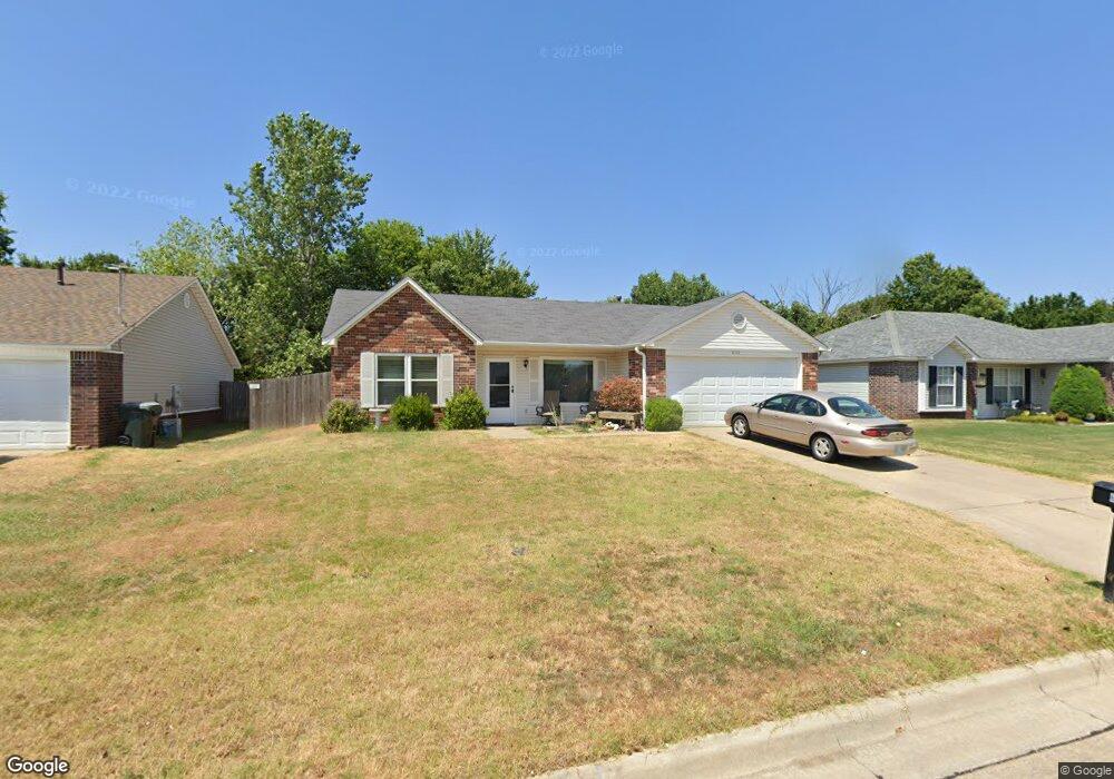 650 Buckingham Dr, Claremore, OK 74017 - photo 1