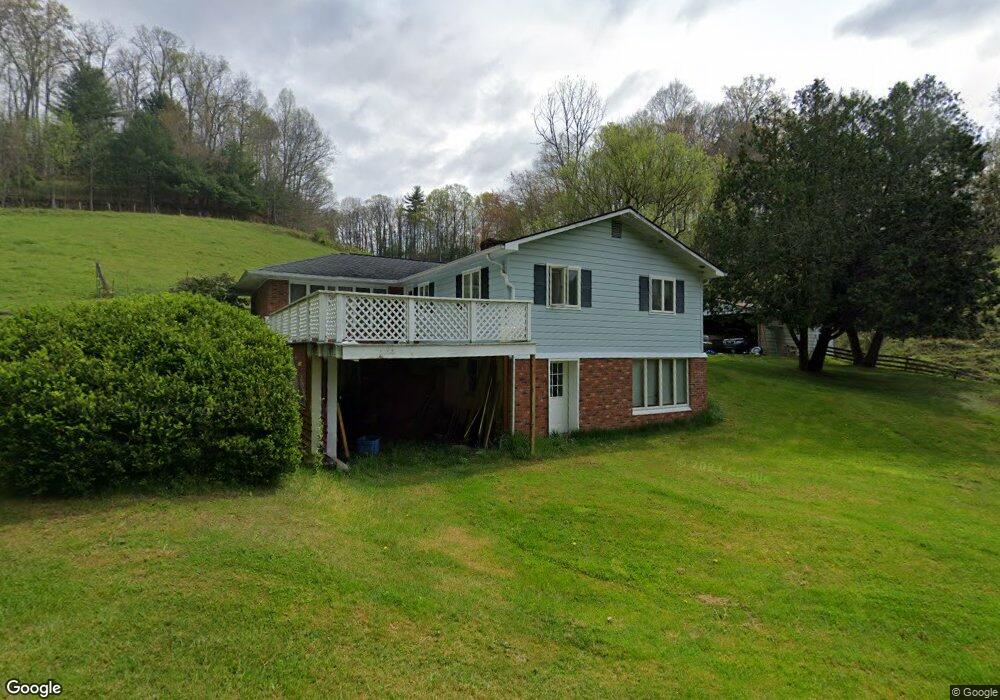 717 Pleasant Valley Rd, Burnsville, NC 28714 - photo 1