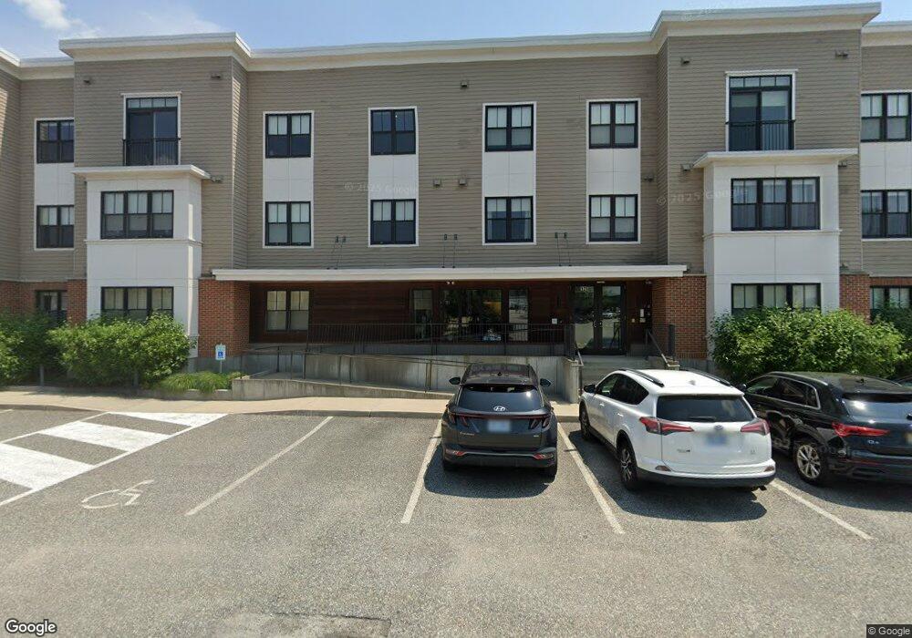 125 Midway Rd unit 306, Cranston, RI 02920 - photo 1