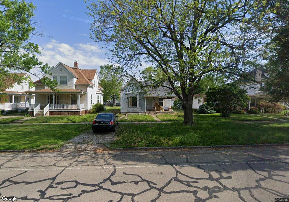 2908 Western Ave, Mattoon, IL 61938 - photo 1